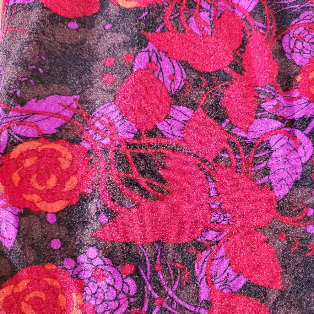 *Donated* Lularoe Tween Leggings - Picture 2 of 3